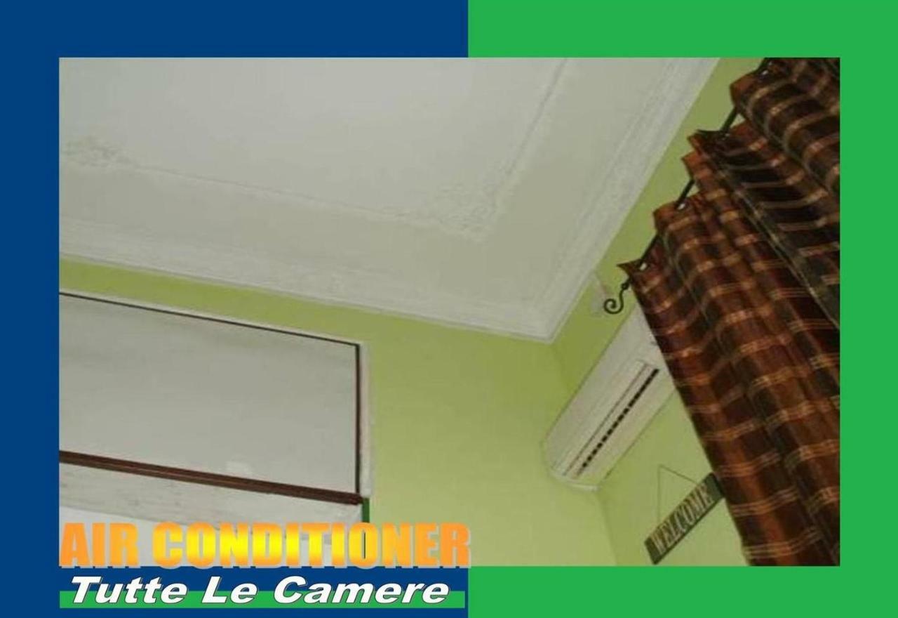Santa Oliva Homestay Palermo Exterior foto